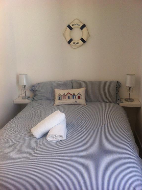 Timrick Lodge Weymouth Bagian luar foto
